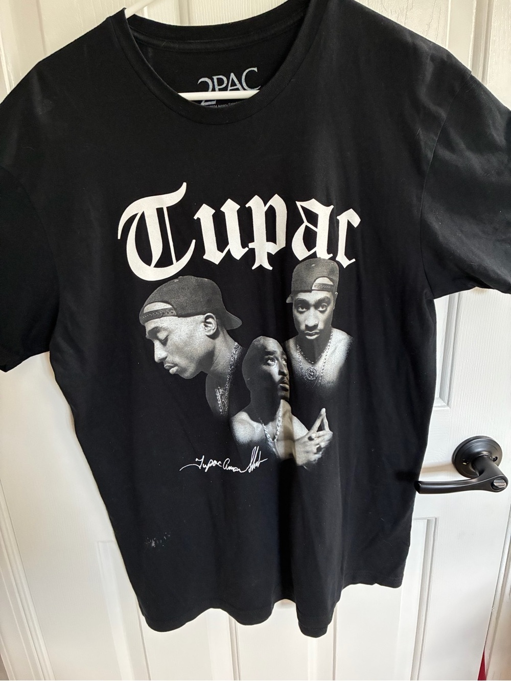 Tupac Officially Licensed Black Graphic Tee - Large
